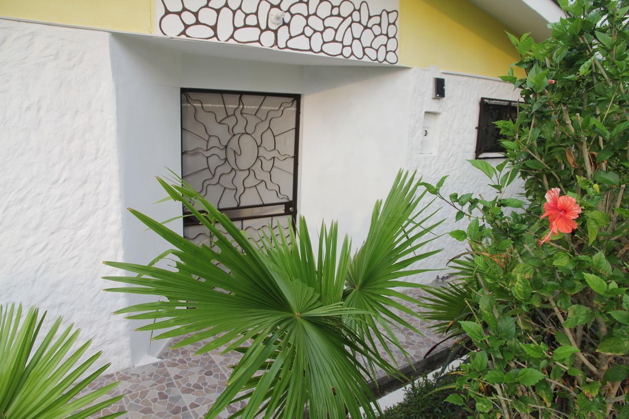 Barracuda Apartments Sámara Exteriér fotografie