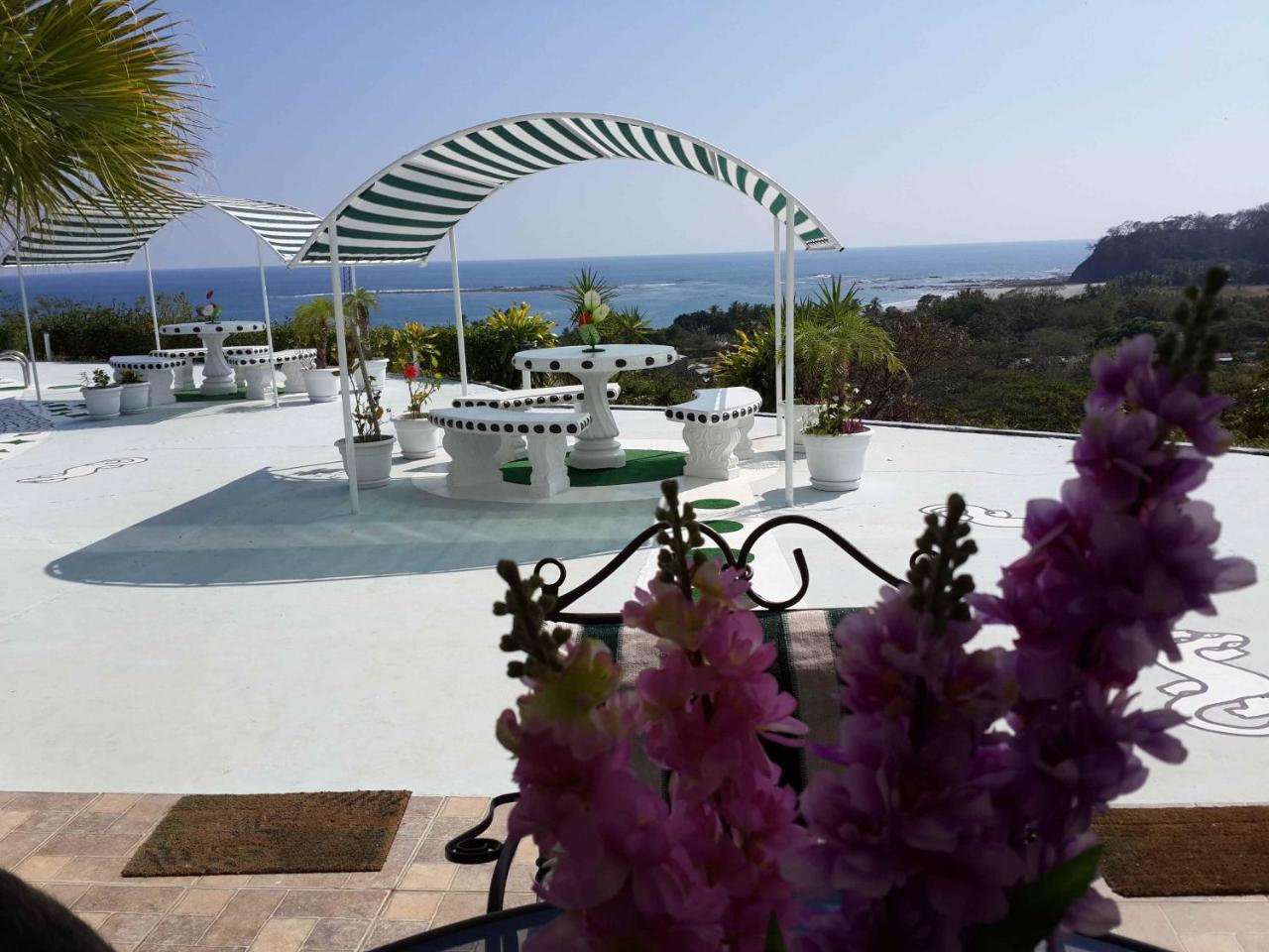 Barracuda Apartments Sámara Exteriér fotografie